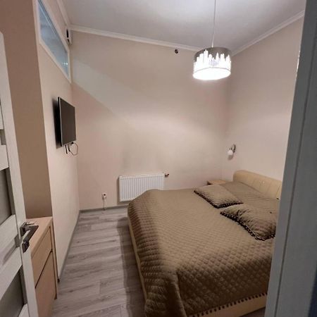 Apartments On Sholom Aleikhema إلفيف المظهر الخارجي الصورة