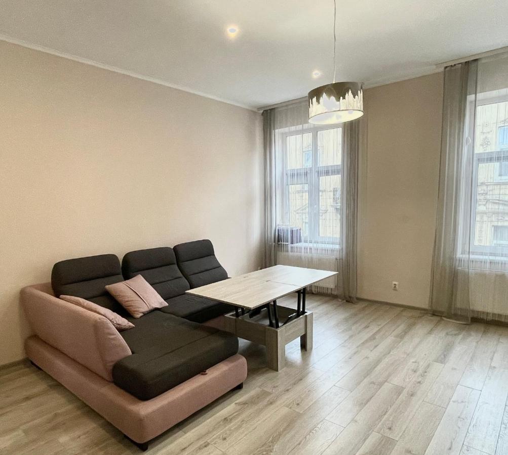 Apartments On Sholom Aleikhema إلفيف المظهر الخارجي الصورة